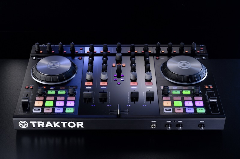 rekordbox and traktor controller s4