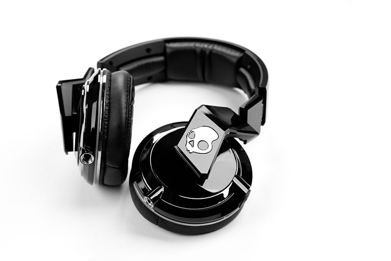 Mix Master Mike, DJ de Beastie Boys, crea unos auriculares para Skullcandy