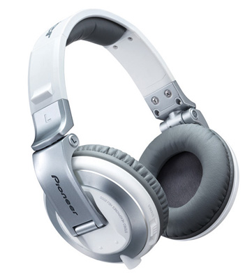 Pioneer lanza ediciones en blanco de sus auriculares HDJ-2000 y HDJ-1500