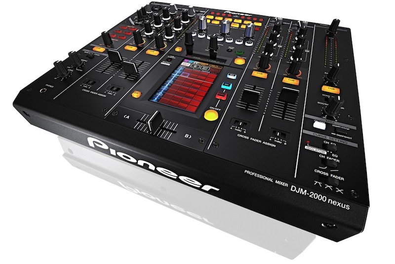 ¿Por qué el mixer Pioneer DJM 2000 Nexus no gusta tanto como sus predecesores?