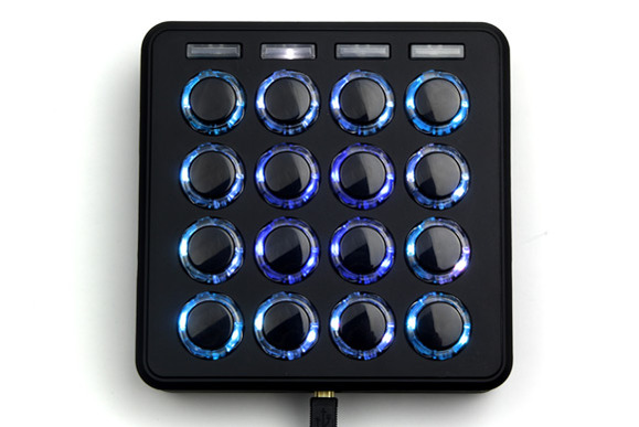 Review y unboxing en español del Midi Fighter 3D de Djtechtools.com