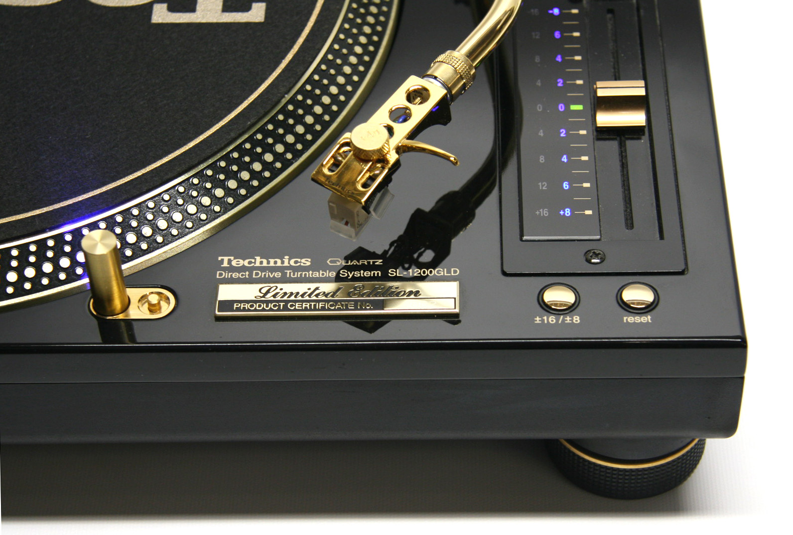 ¿Por qué los DJ prefieren los platos Technics?