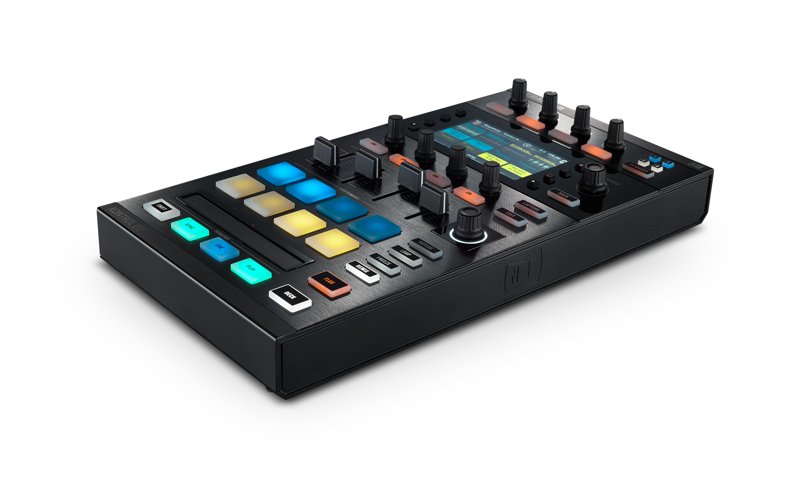 Lanzado oficialmente el nuevo controlador Traktor Kontrol D2