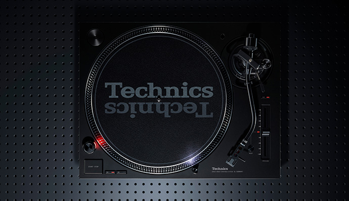 Nuevos giradiscos  Technics SL-1200 MK7